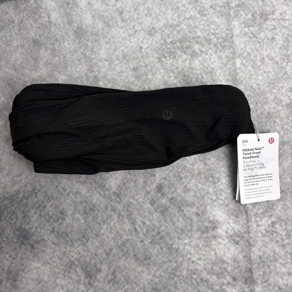Lululemon Bundle Lot of 2‎ Headbands and 1 Reusable Shopping Bag NWT